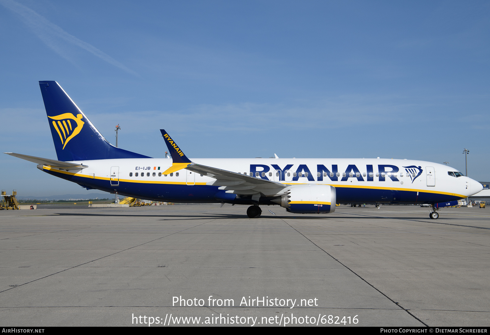 Aircraft Photo of EI-IJB | Boeing 737-8200 Max 200 | Ryanair | AirHistory.net #682416