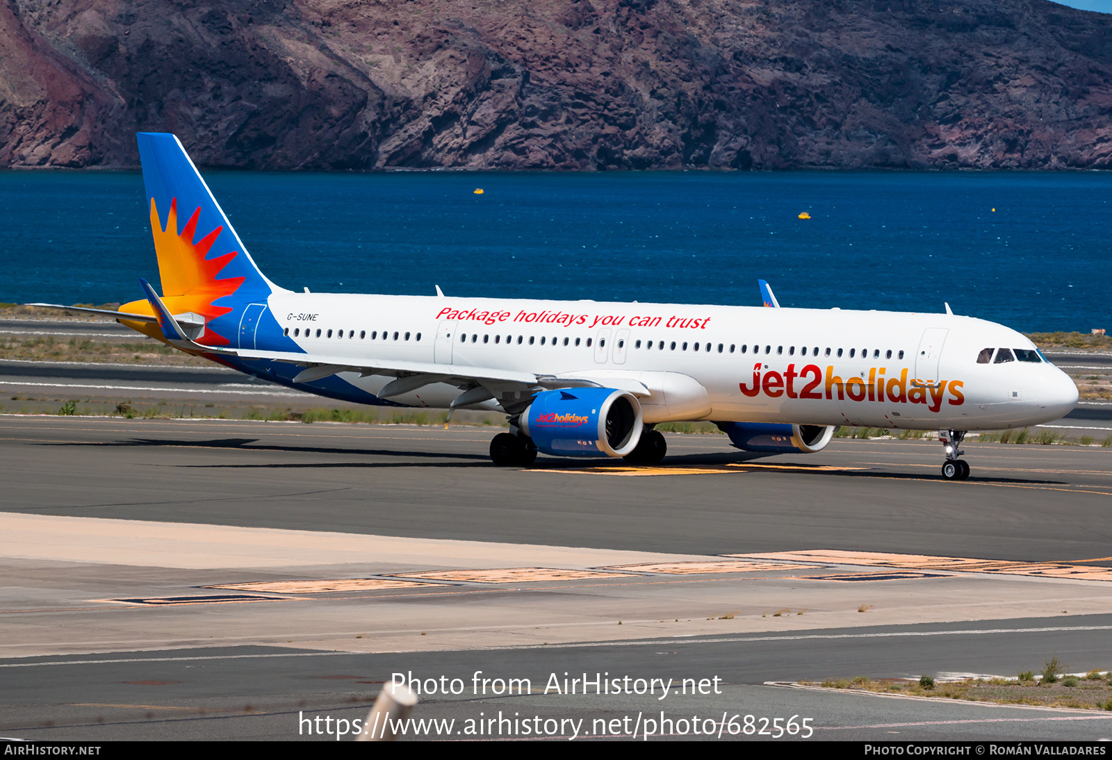 Aircraft Photo of G-SUNE | Airbus A321-251NX | Jet2 Holidays | AirHistory.net #682565