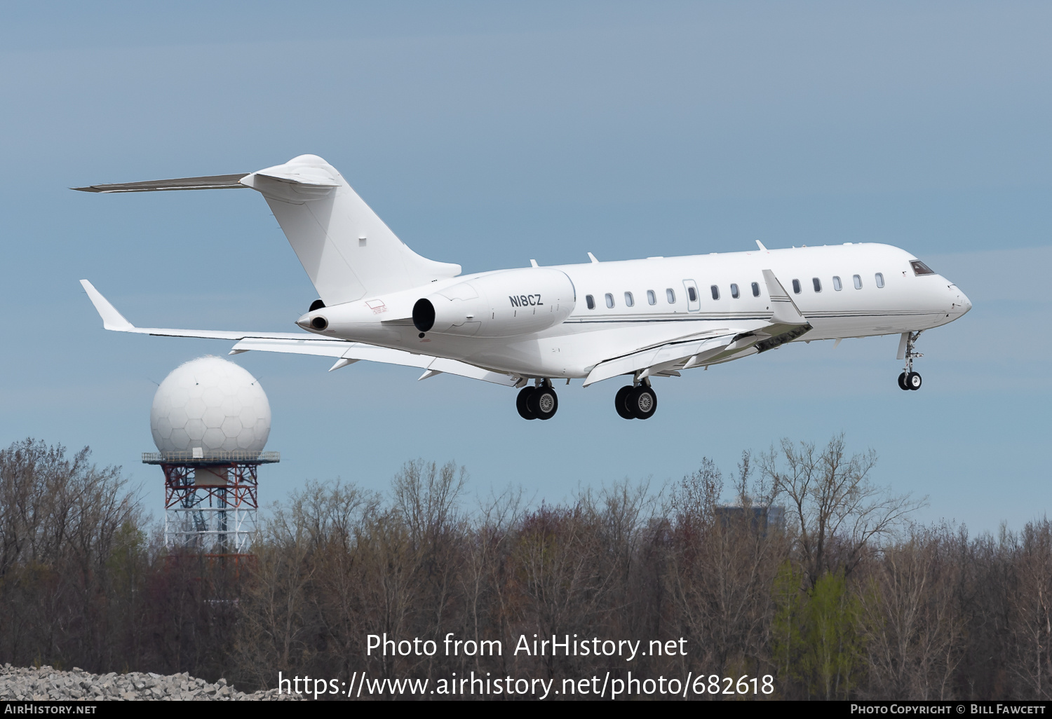 Aircraft Photo of N18CZ | Bombardier Global 6000 (BD-700-1A10) | AirHistory.net #682618