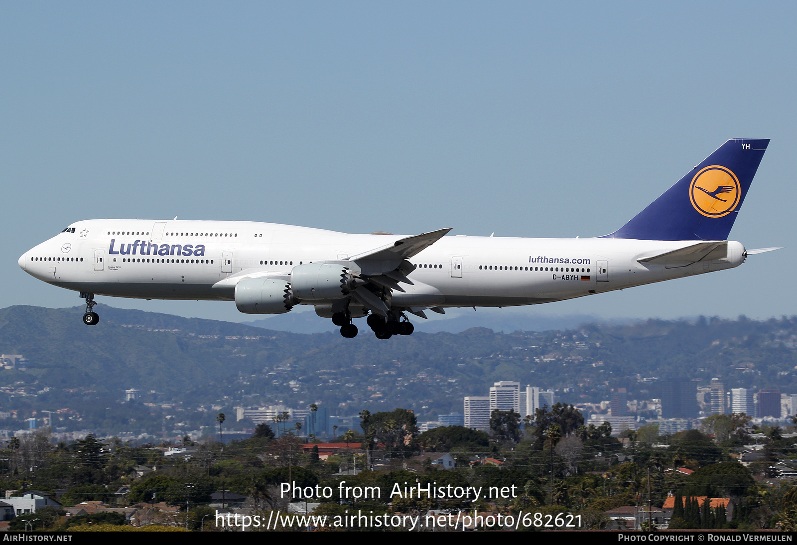 Aircraft Photo of D-ABYH | Boeing 747-830 | Lufthansa | AirHistory.net #682621