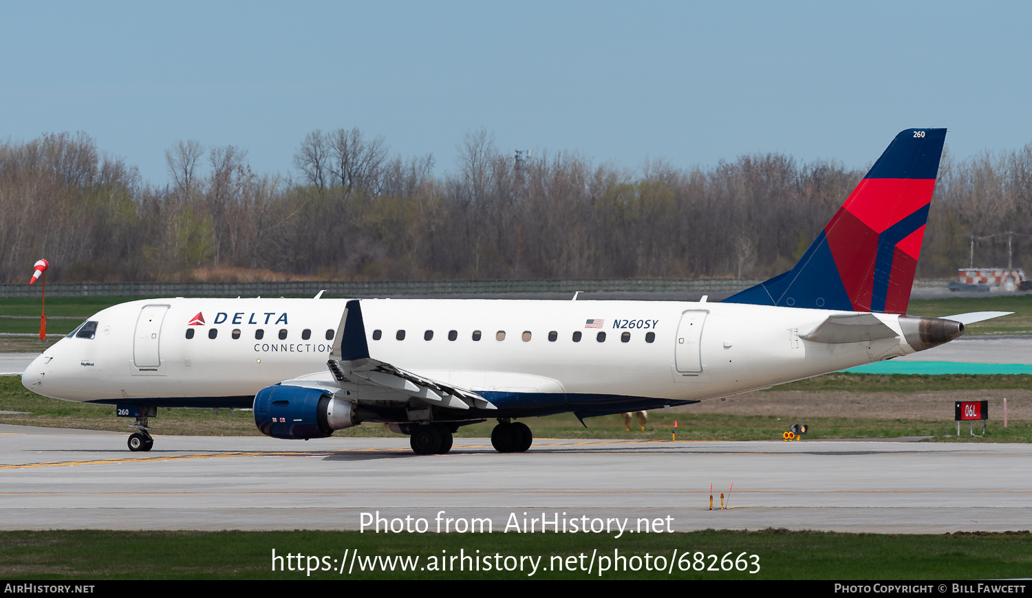 Aircraft Photo of N260SY | Embraer 175LR (ERJ-170-200LR) | Delta Connection | AirHistory.net #682663