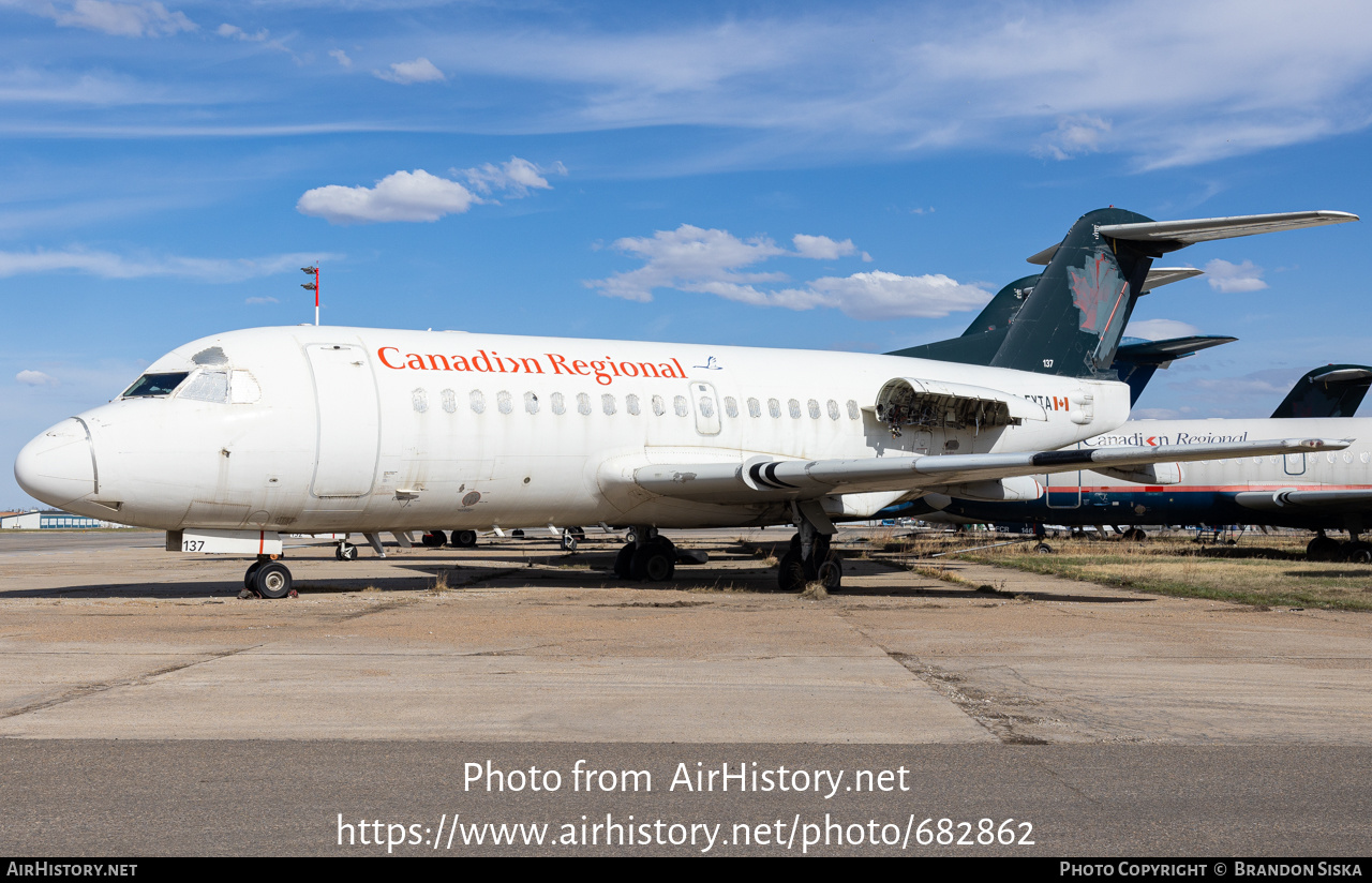 Aircraft Photo of C-FXTA | Fokker F28-1000 Fellowship | Canadian Regional Airlines | AirHistory.net #682862