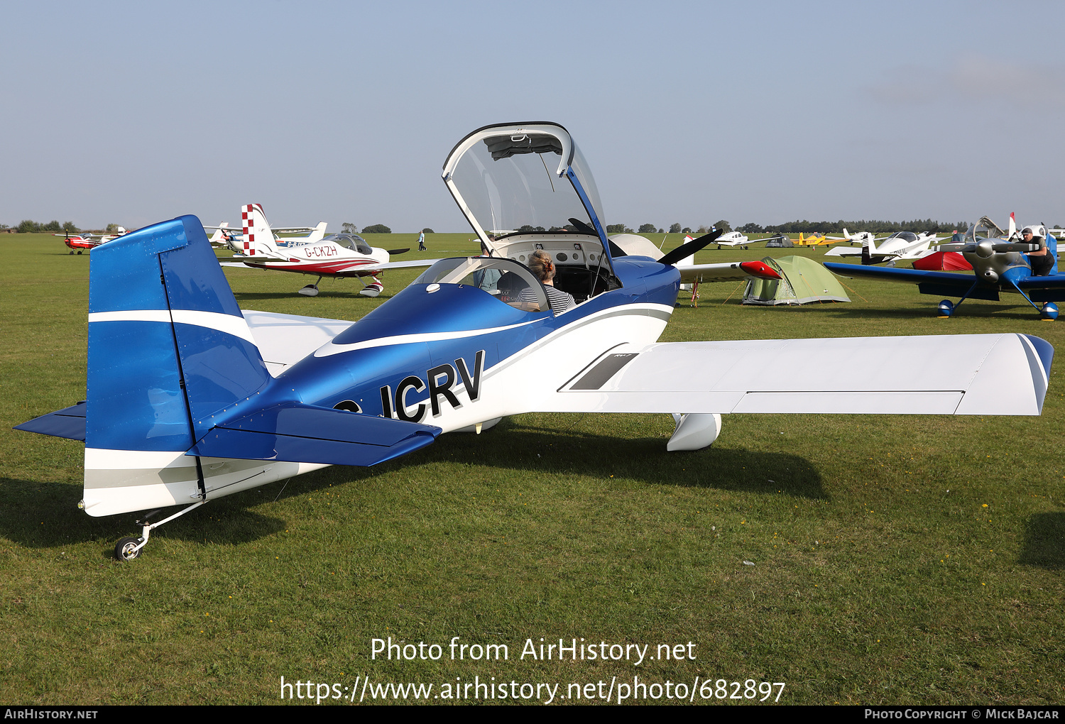 Aircraft Photo of G-ICRV | Van's RV-7 | AirHistory.net #682897