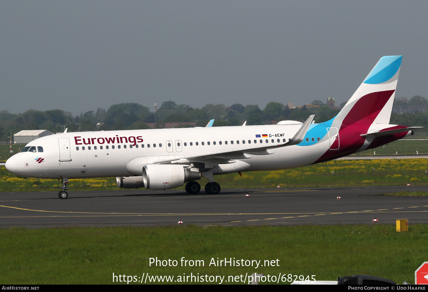 Aircraft Photo of D-AEWF | Airbus A320-214 | Eurowings | AirHistory.net #682945