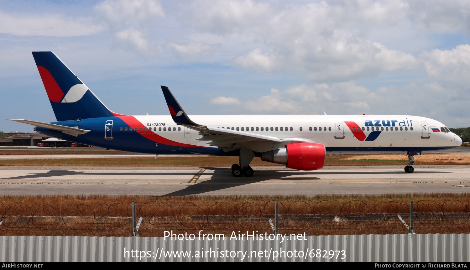 Aircraft Photo of RA-73075 | Boeing 757-2Q8 | Azur Air | AirHistory.net #682973