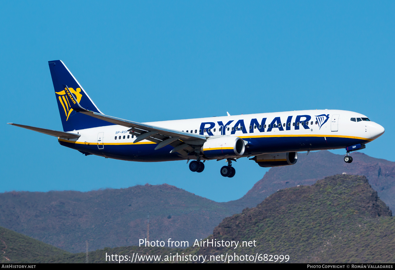 Aircraft Photo of SP-RSP | Boeing 737-800 | Ryanair | AirHistory.net #682999