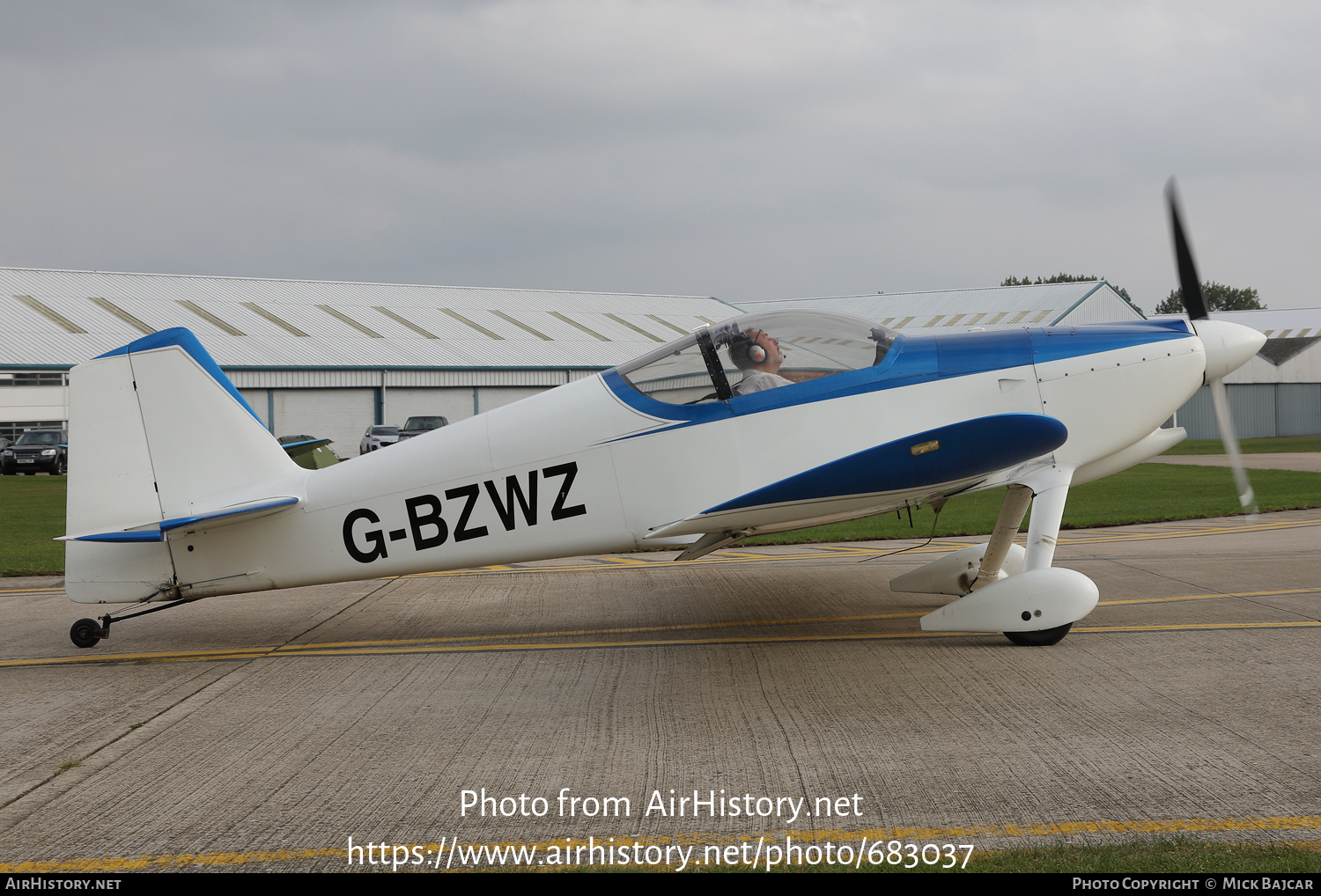 Aircraft Photo of G-BZWZ | Van's RV-6 | AirHistory.net #683037