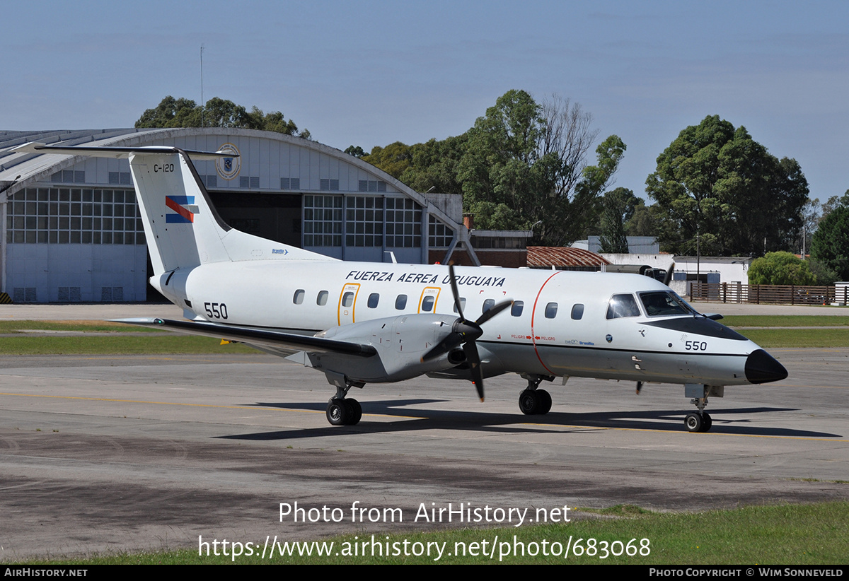 Aircraft Photo of 550 | Embraer C-120 Brasilia | Uruguay - Air Force | AirHistory.net #683068