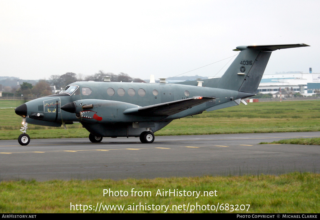 Aircraft Photo of 94-0316 / 40316 | Hawker Beechcraft C-12V-1 Huron (B200C) | USA - Army | AirHistory.net #683207