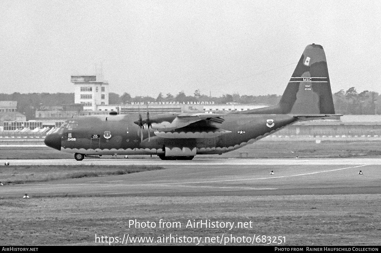 Aircraft Photo of 64-0499 | Lockheed C-130E Hercules (L-382) | USA - Air Force | AirHistory.net #683251