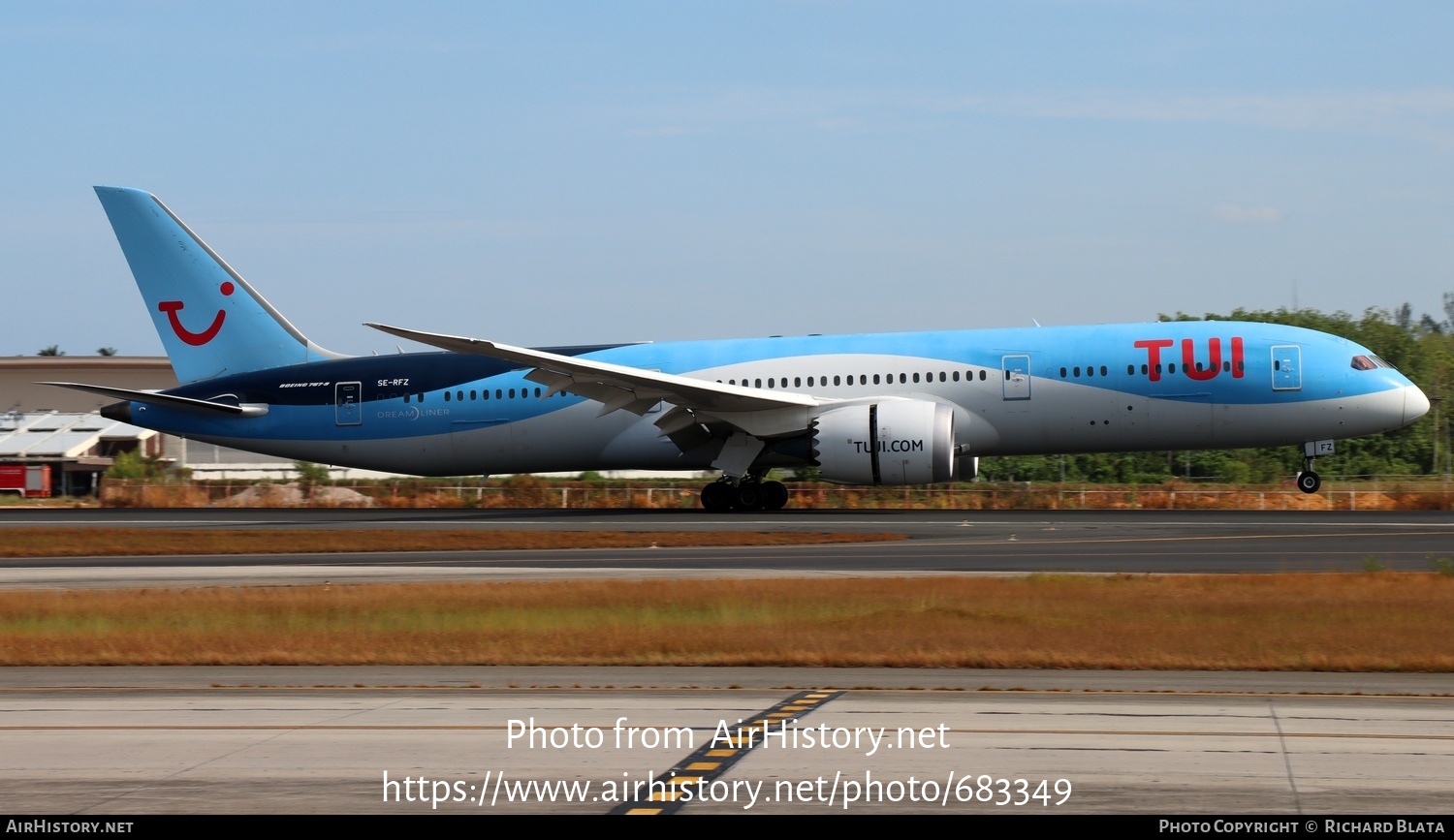 Aircraft Photo of SE-RFZ | Boeing 787-9 Dreamliner | TUIfly Nordic | AirHistory.net #683349