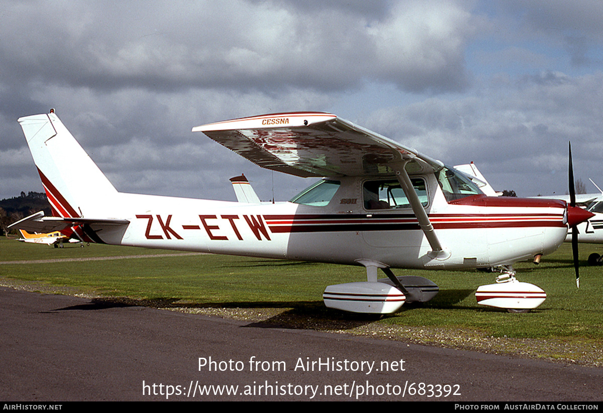 Aircraft Photo of ZK-ETW | Cessna 152 | AirHistory.net #683392