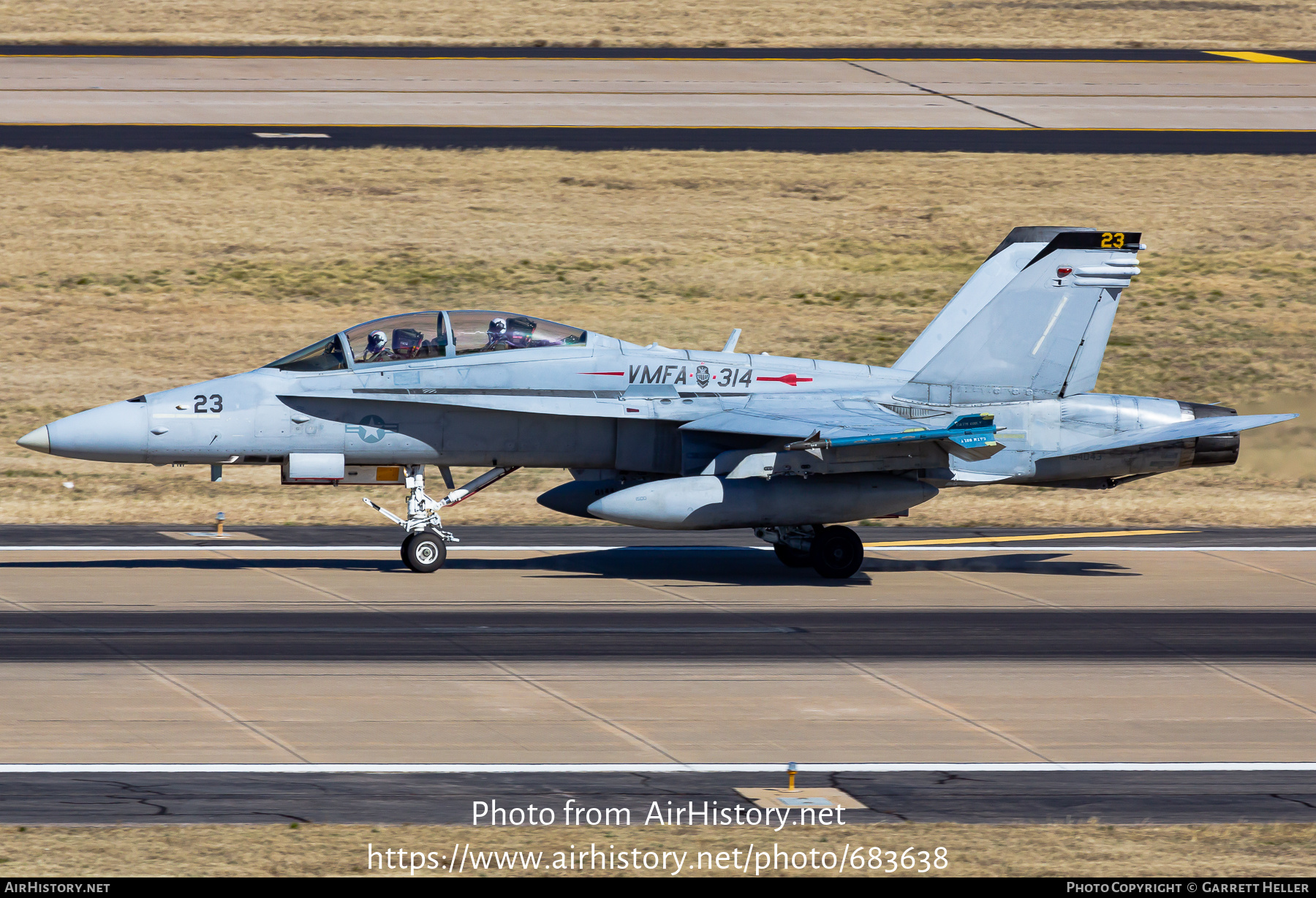 Aircraft Photo of 164043 | McDonnell Douglas F/A-18D Hornet | USA - Marines | AirHistory.net #683638