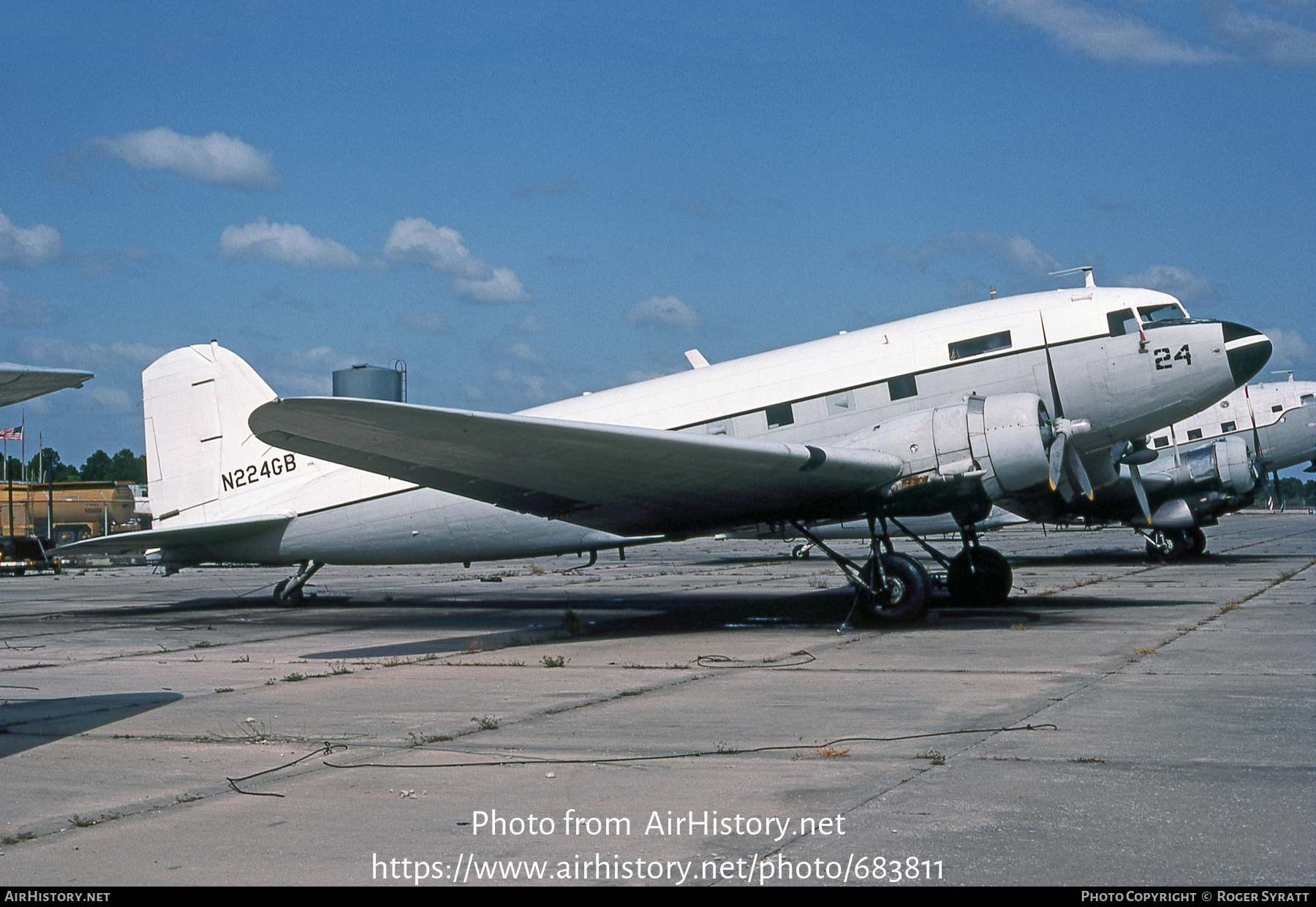 Aircraft Photo of N224GB | Douglas DC-3(C) | AirHistory.net #683811