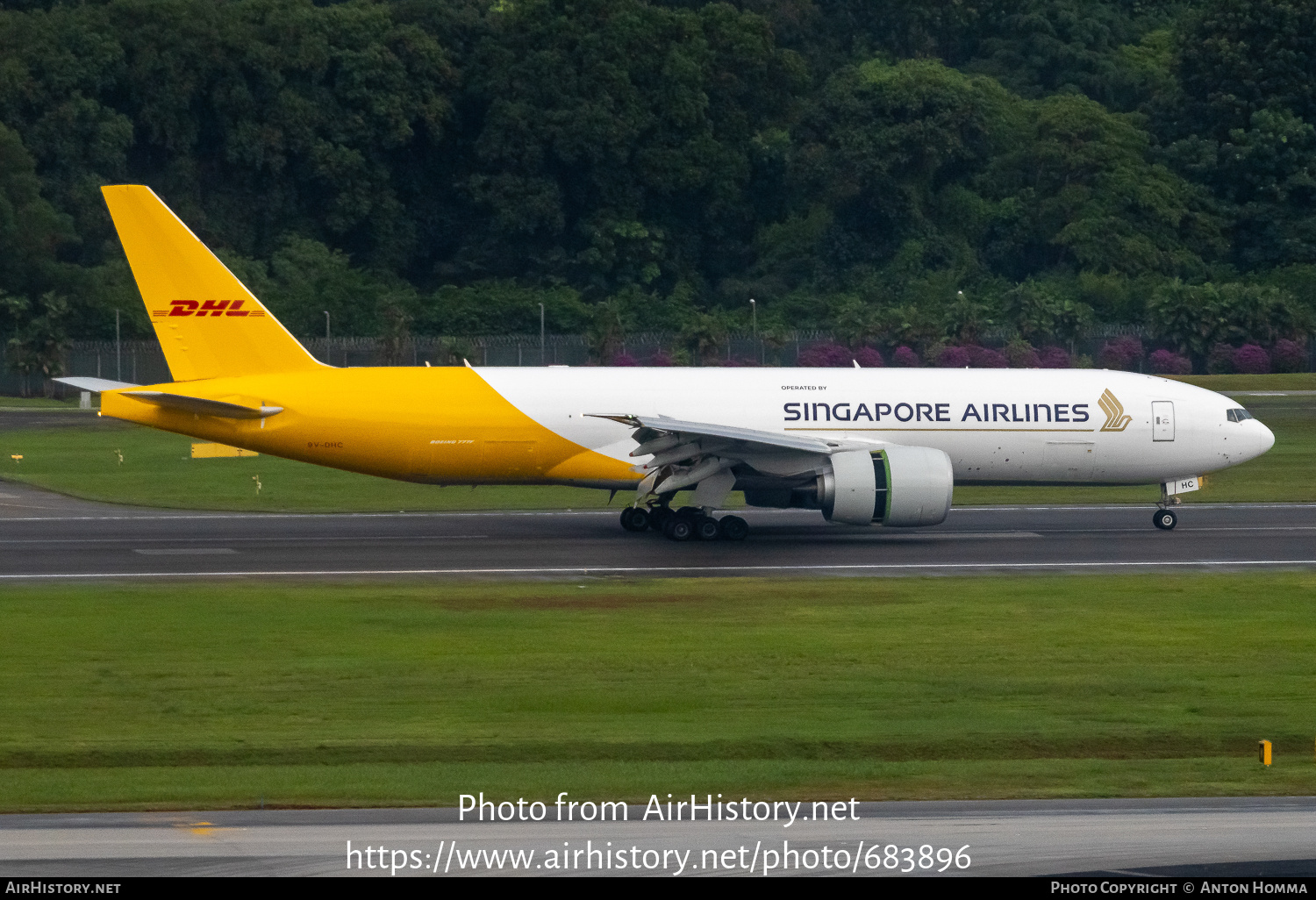 Aircraft Photo of 9V-DHC | Boeing 777-F | Singapore Airlines | AirHistory.net #683896