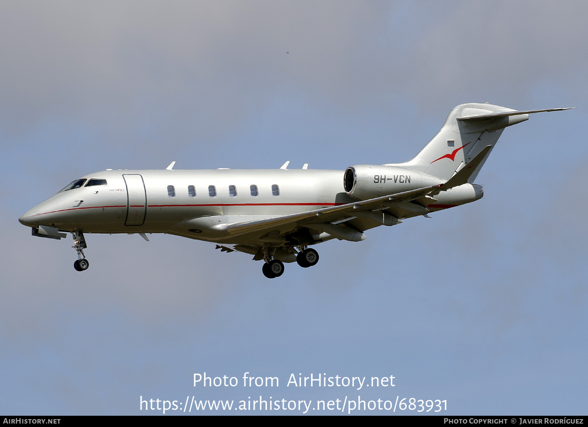 Aircraft Photo of 9H-VCN | Bombardier Challenger 350 (BD-100-1A10) | VistaJet | AirHistory.net #683931