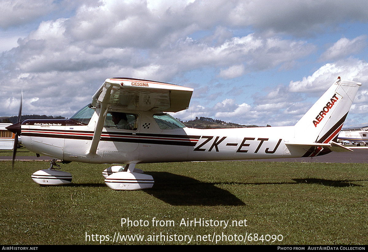 Aircraft Photo of ZK-ETJ | Cessna A152 Aerobat | Central Hawkes Bay Aero Club | AirHistory.net #684090