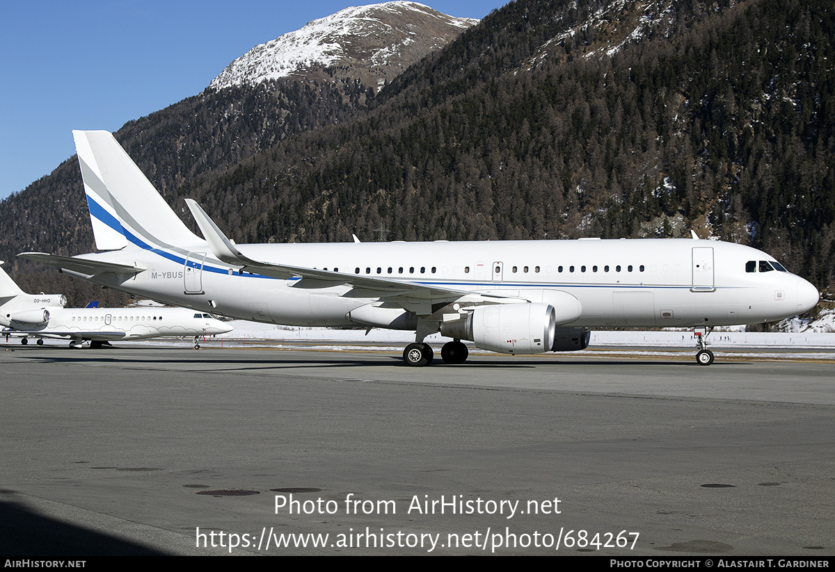 Aircraft Photo of M-YBUS | Airbus ACJ320 (A320-214/CJ) | AirHistory.net ...