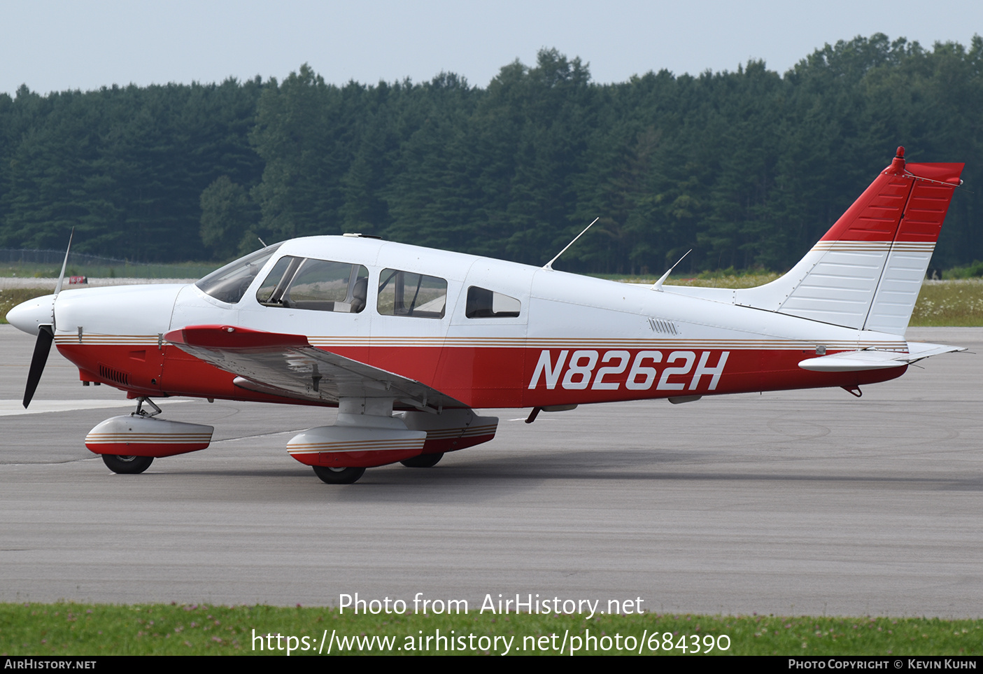 Aircraft Photo of N8262H | Piper PA-28-181 Archer II | AirHistory.net #684390