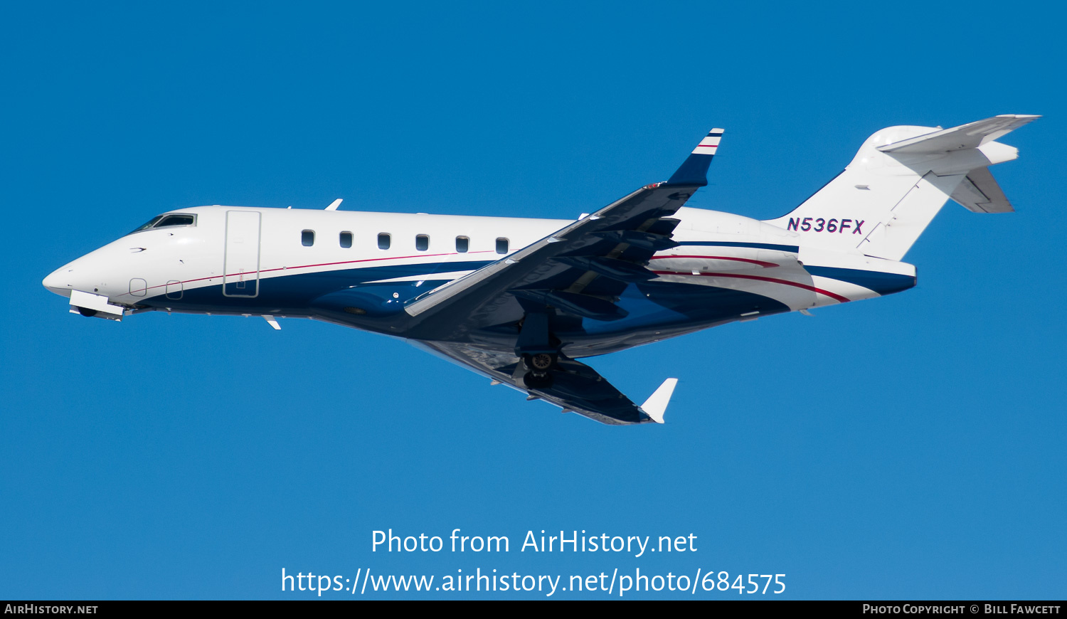 Aircraft Photo of N536FX | Bombardier Challenger 300 (BD-100-1A10) | AirHistory.net #684575