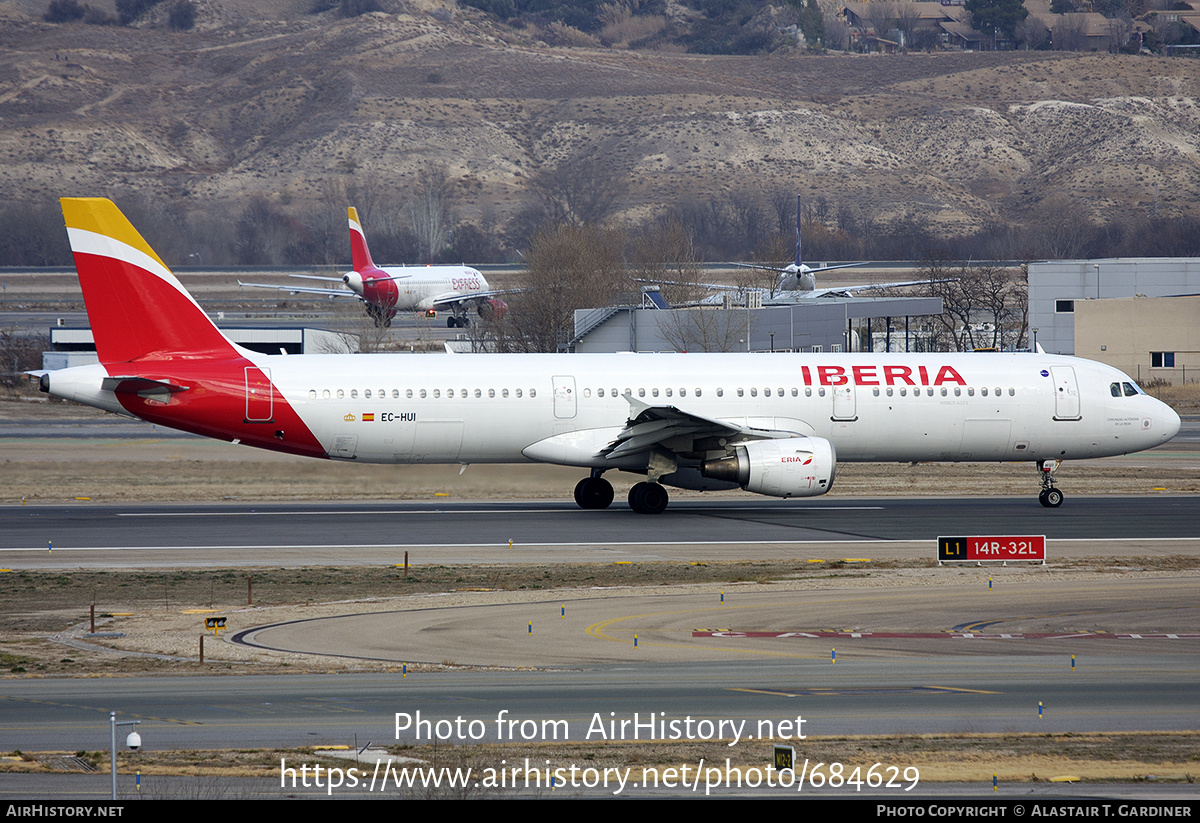 Aircraft Photo of EC-HUI | Airbus A321-212 | Iberia | AirHistory.net #684629