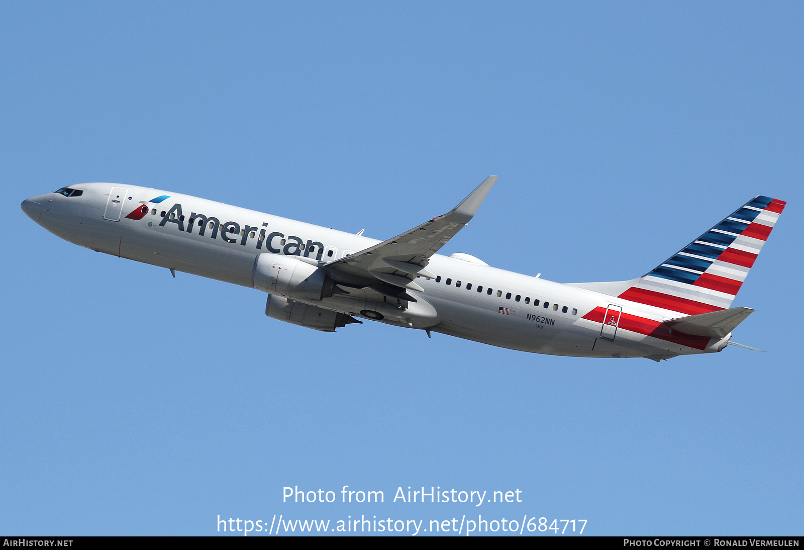 Aircraft Photo of N962NN | Boeing 737-823 | American Airlines | AirHistory.net #684717