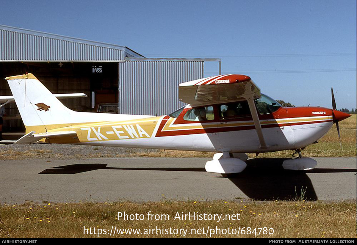 Aircraft Photo of ZK-EWA | Cessna R172K Hawk XP | AirHistory.net #684780