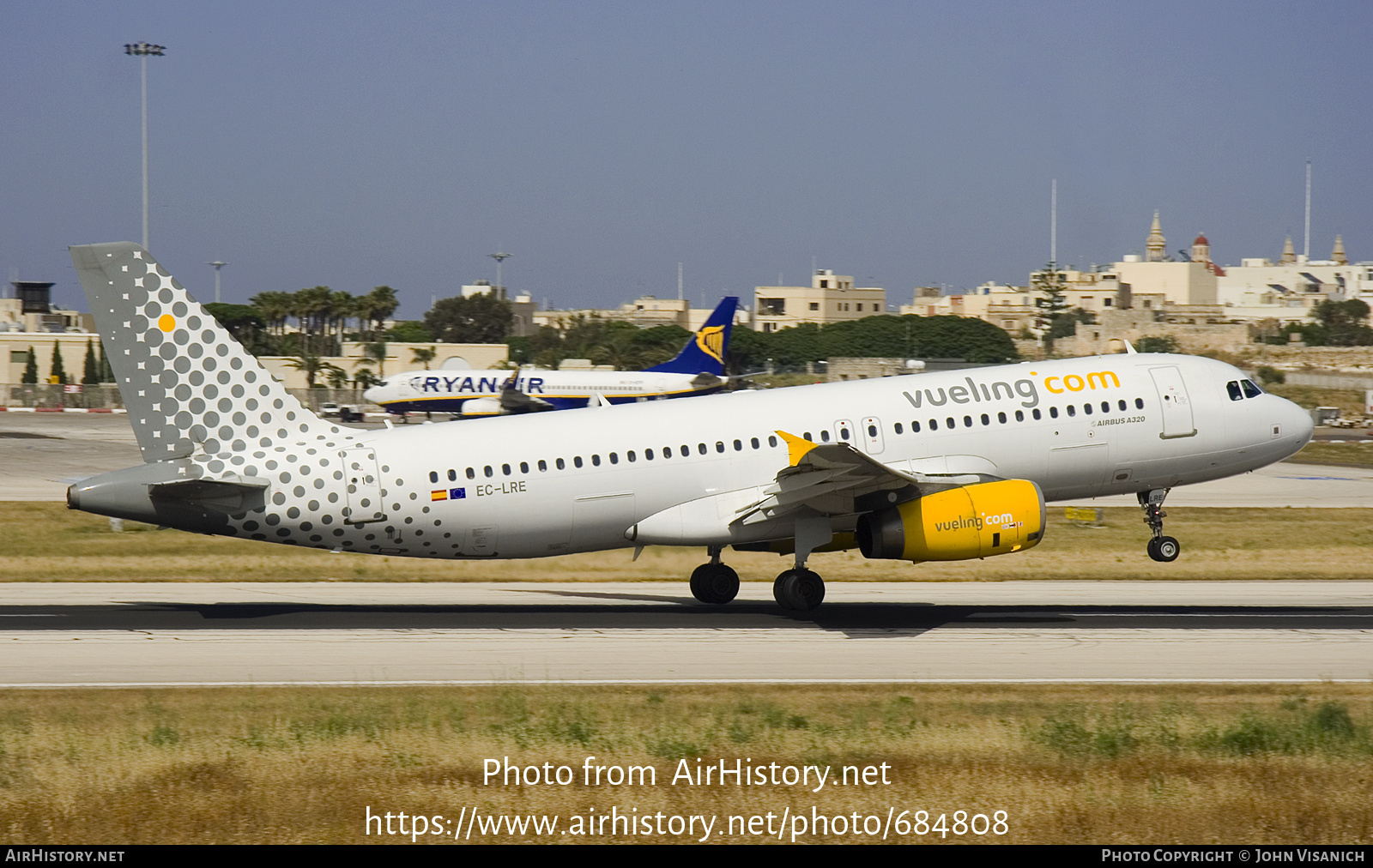 Aircraft Photo of EC-LRE | Airbus A320-232 | Vueling Airlines | AirHistory.net #684808