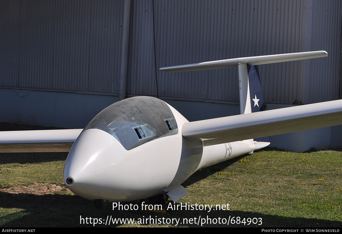 Aircraft Photo of V-19 | Schempp-Hirth HS-6 Janus C | Chile - Air Force | AirHistory.net #684903