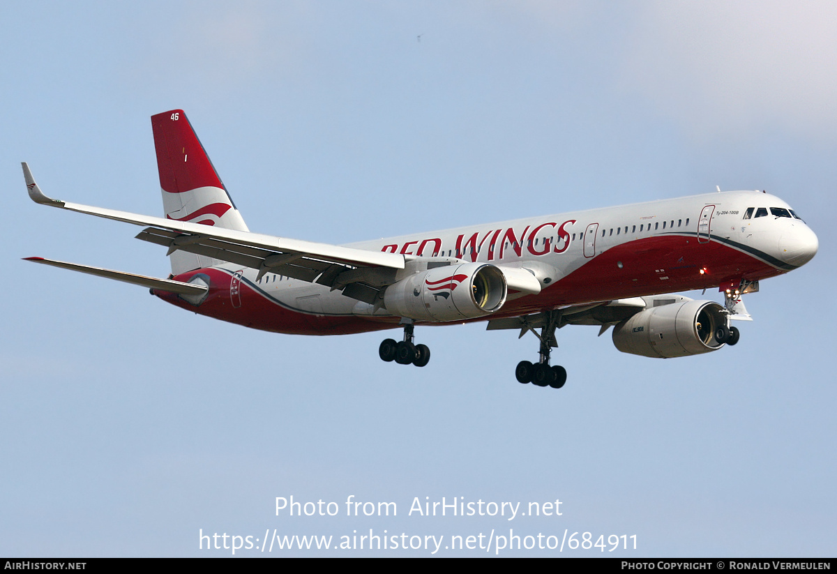 Aircraft Photo of RA-64046 | Tupolev Tu-204-100B | Red Wings | AirHistory.net #684911