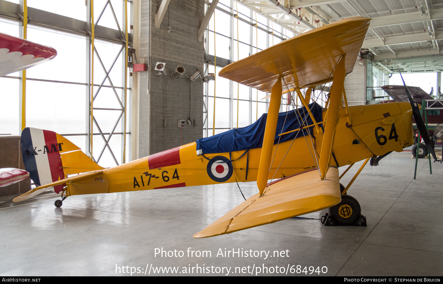 Aircraft Photo of 4X-AAT / A17-64 | De Havilland D.H. 82A Tiger Moth | Australia - Air Force | AirHistory.net #684940