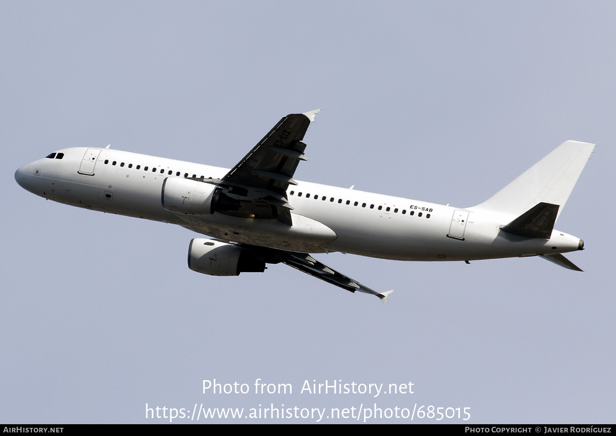 Aircraft Photo of ES-SAB | Airbus A320-214 | AirHistory.net #685015