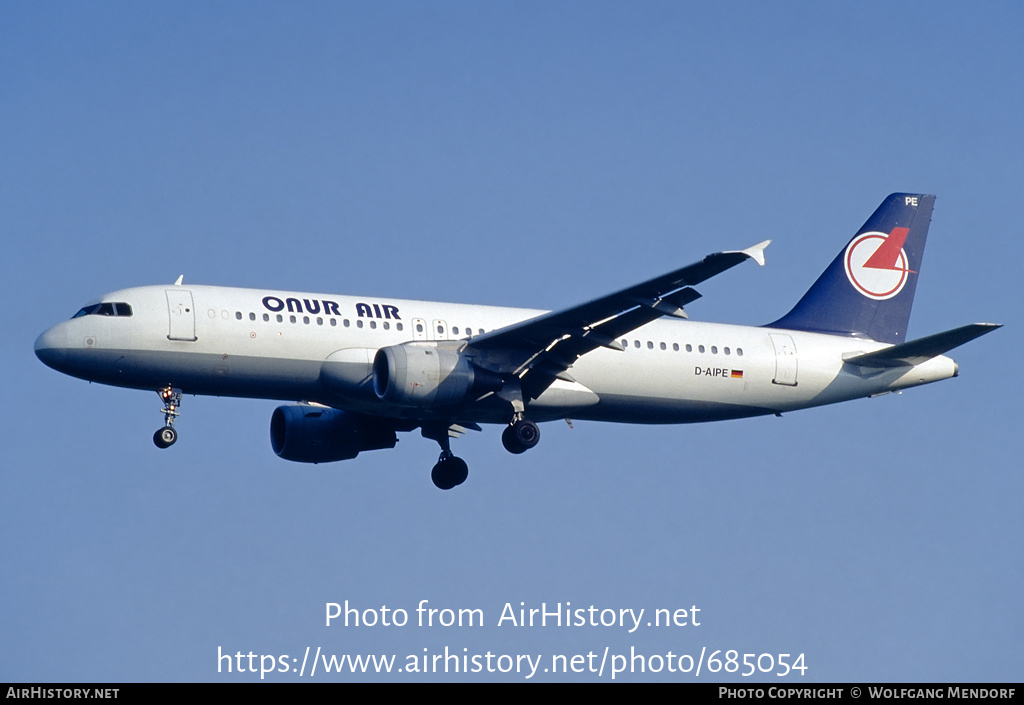 Aircraft Photo of D-AIPE | Airbus A320-211 | Onur Air | AirHistory.net #685054