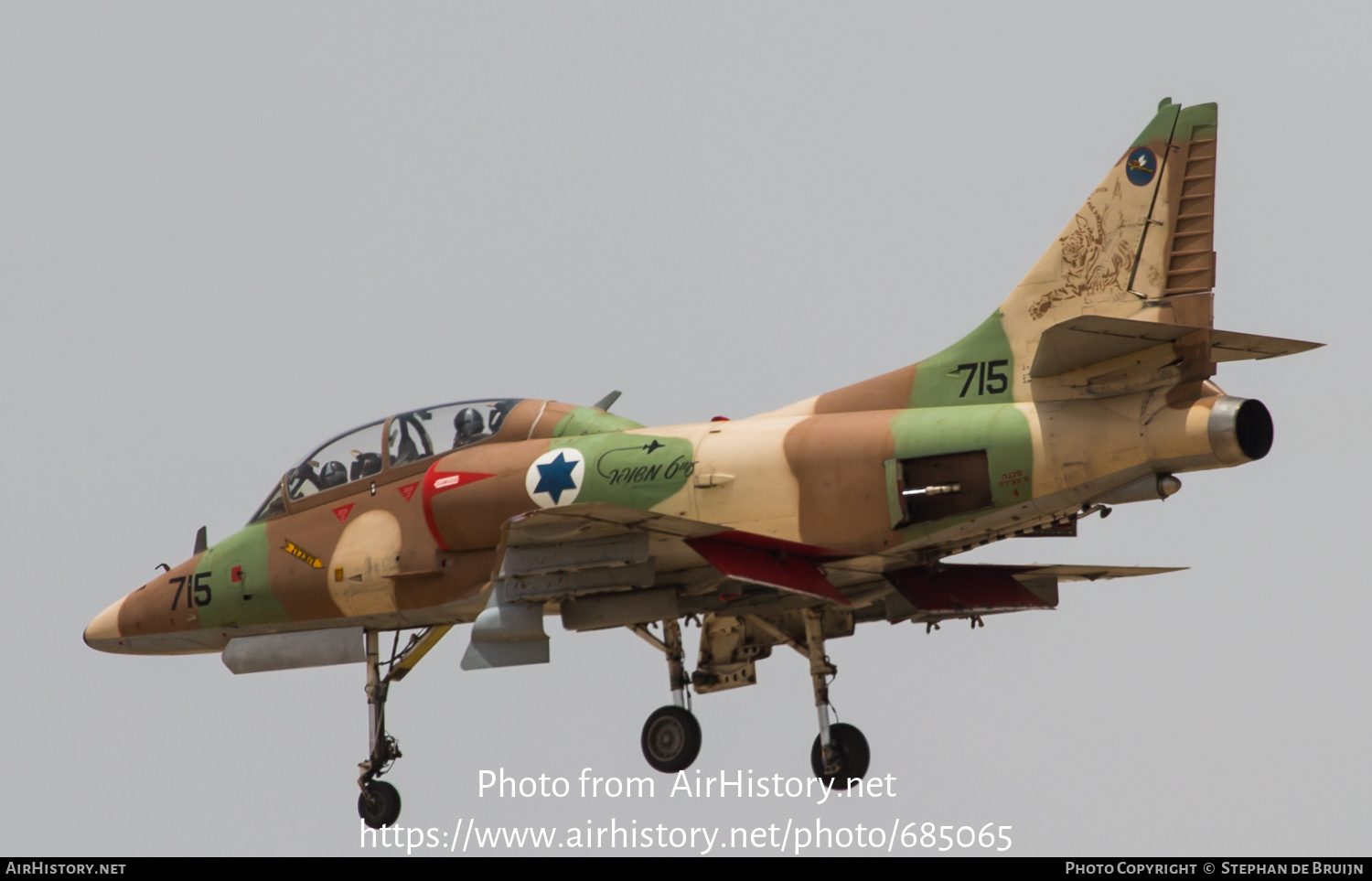 Aircraft Photo of 715 | McDonnell Douglas TA-4J Skyhawk (Aa-it ...