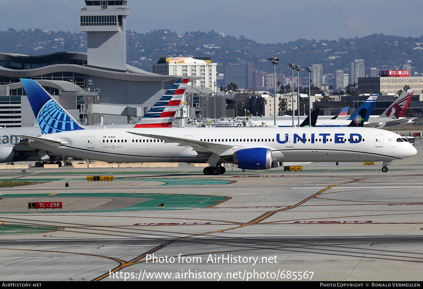 Aircraft Photo of N14016 | Boeing 787-10 Dreamliner | United Airlines | AirHistory.net #685567