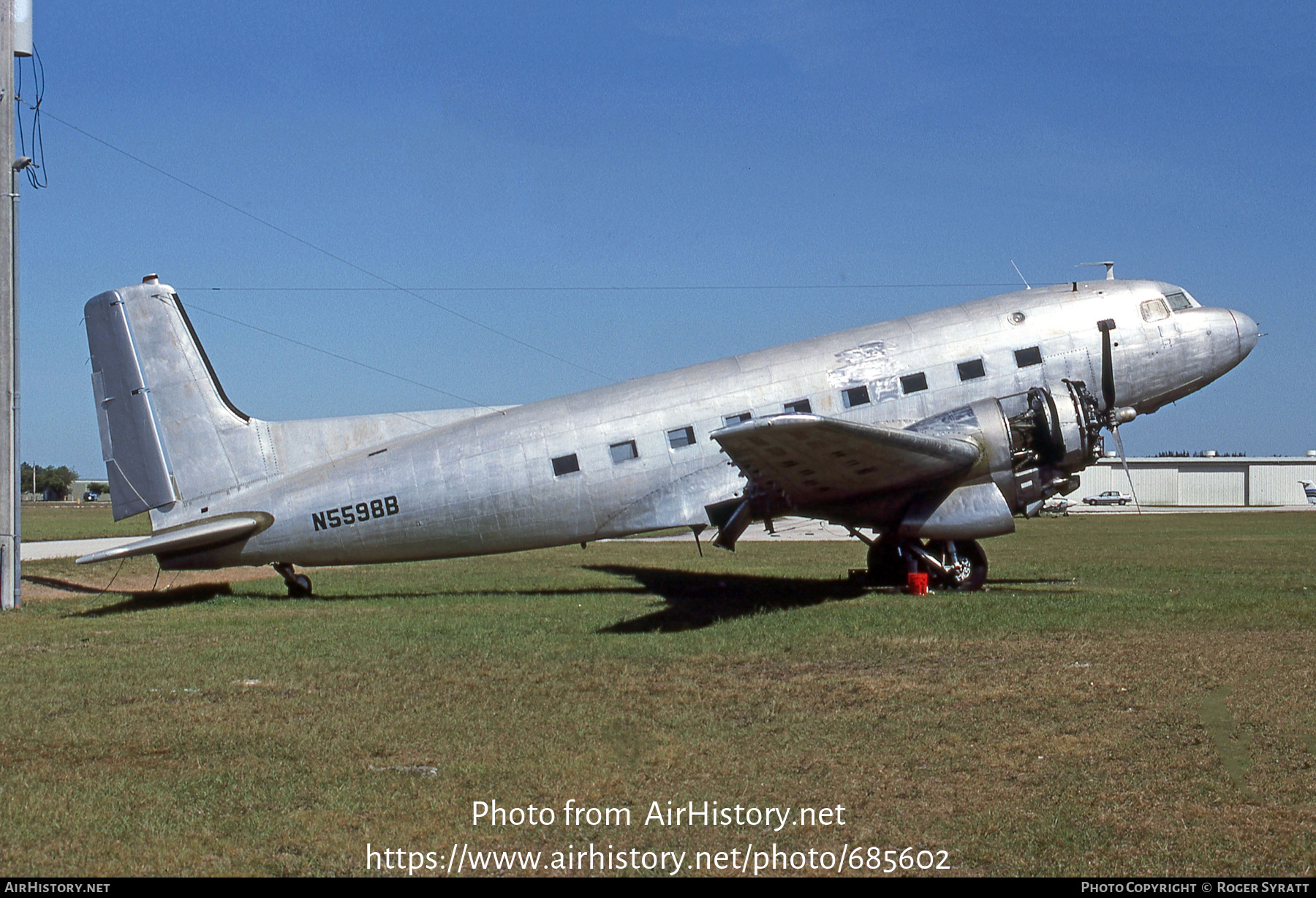 Aircraft Photo of N5598B | Douglas C-117D (DC-3S) | AirHistory.net #685602