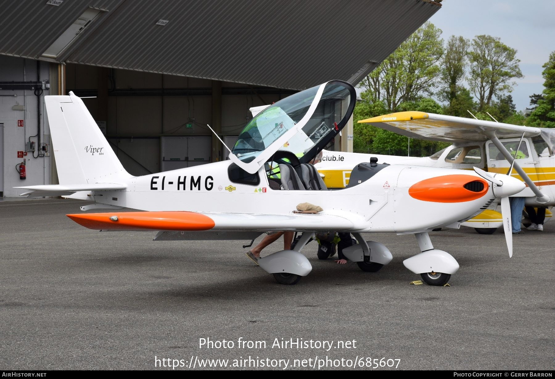 Aircraft Photo of EI-HMG | TomarkAero Viper SD4 RTC | AirHistory.net #685607