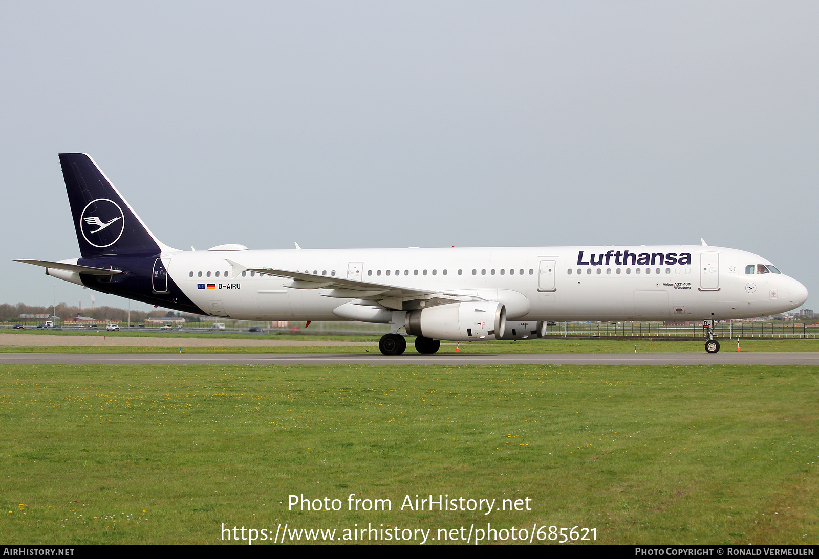 Aircraft Photo of D-AIRU | Airbus A321-131 | Lufthansa | AirHistory.net #685621