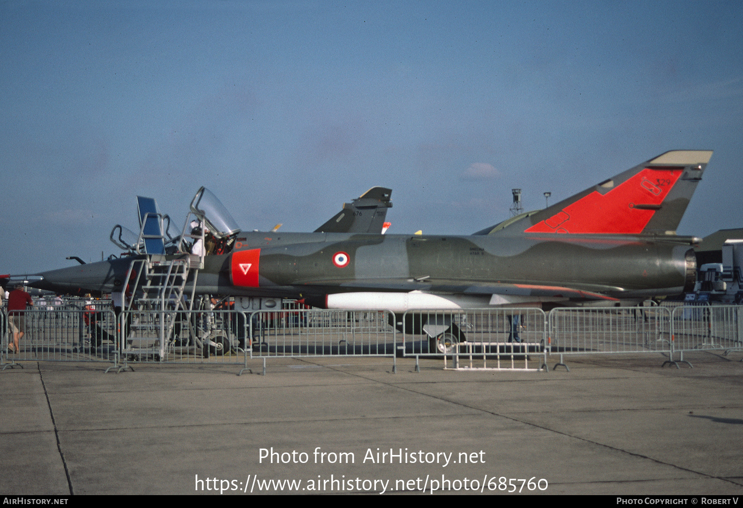 Aircraft Photo of 329 | Dassault Mirage IIIR | France - Air Force | AirHistory.net #685760