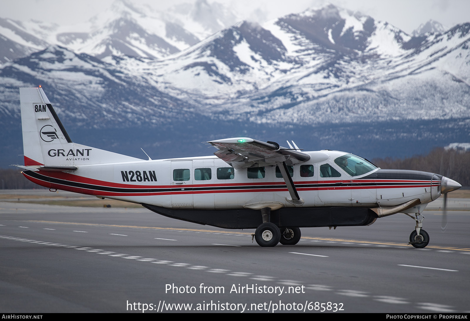 Aircraft Photo of N28AN | Cessna 208B Grand Caravan | Grant Aviation | AirHistory.net #685832