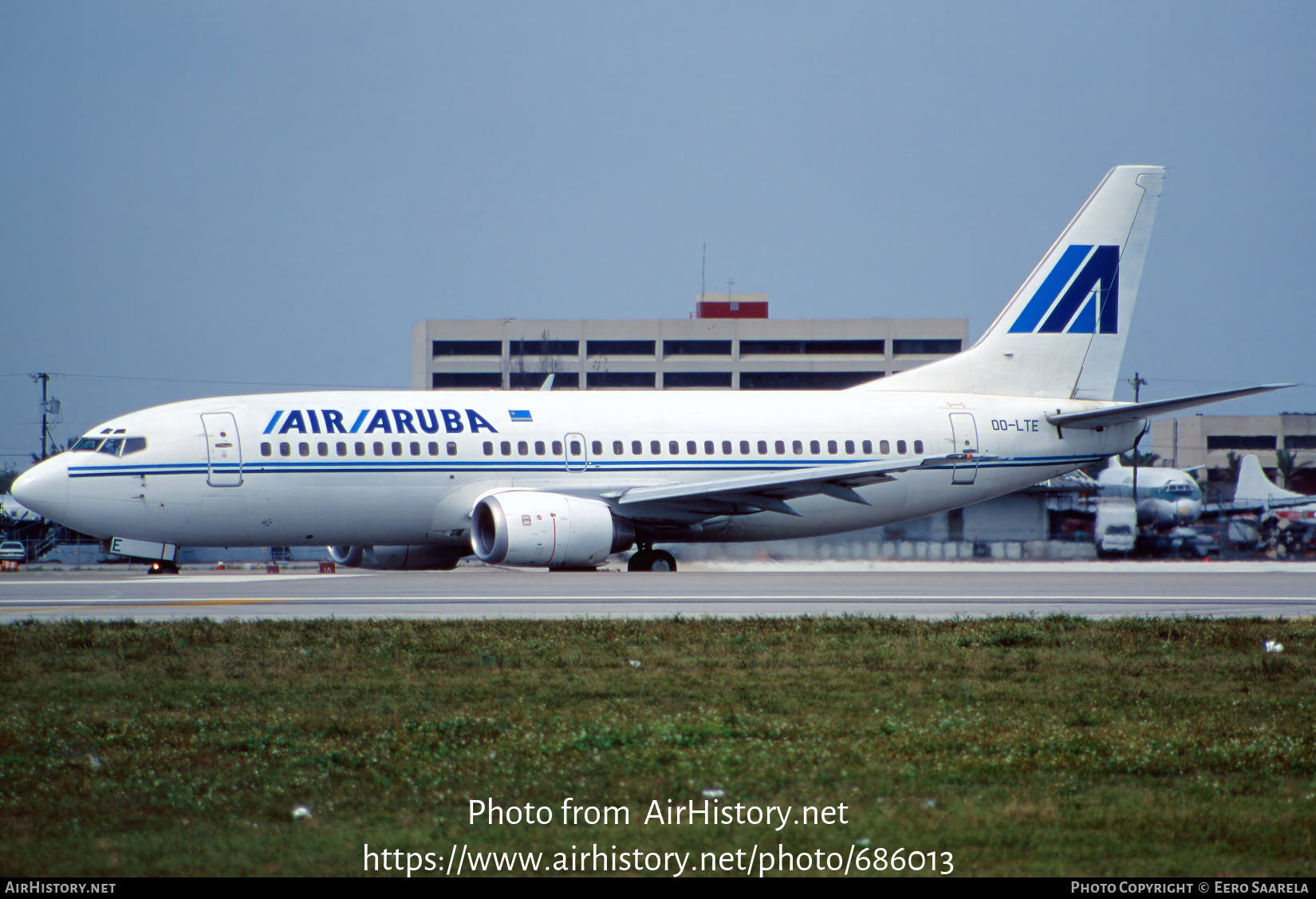 Aircraft Photo of OO-LTE | Boeing 737-3M8 | Air Aruba | AirHistory.net #686013