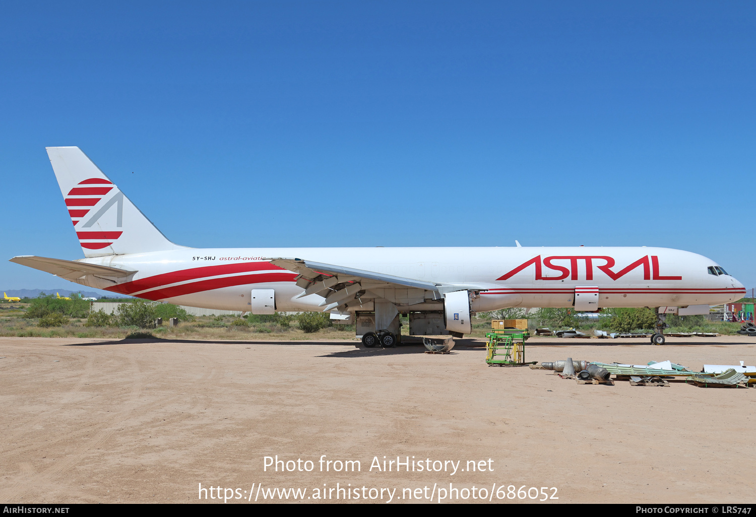 Aircraft Photo of 5Y-SHJ | Boeing 757-232(PCF) | Astral Aviation | AirHistory.net #686052