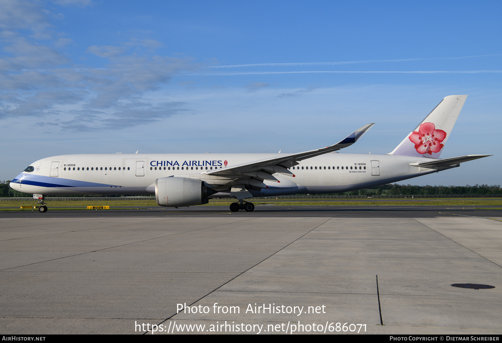 Aircraft Photo of B-18908 | Airbus A350-941 | China Airlines | AirHistory.net #686071