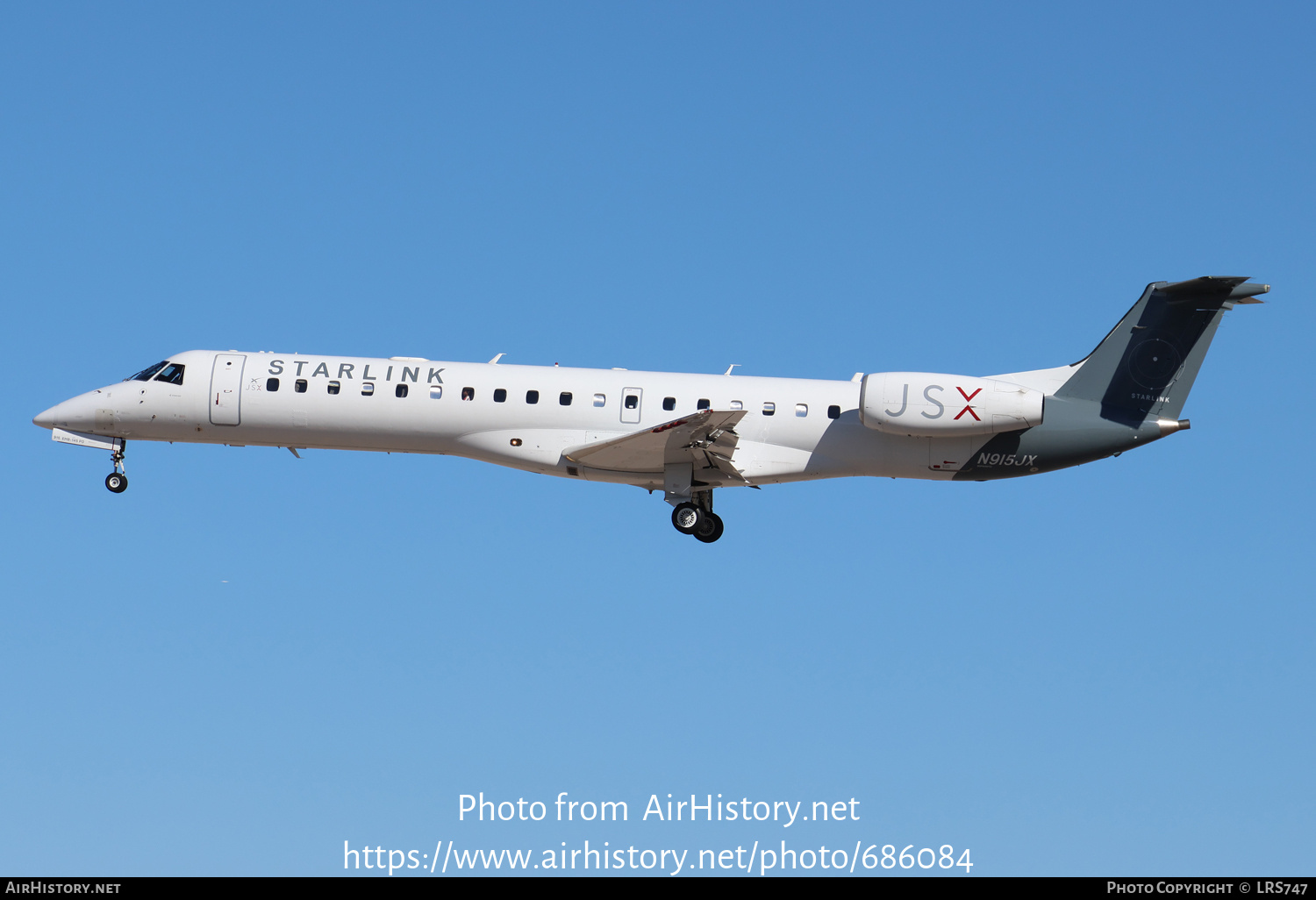 Aircraft Photo of N915JX | Embraer ERJ-145LR (EMB-145LR) | JetSuiteX - JSX | AirHistory.net #686084