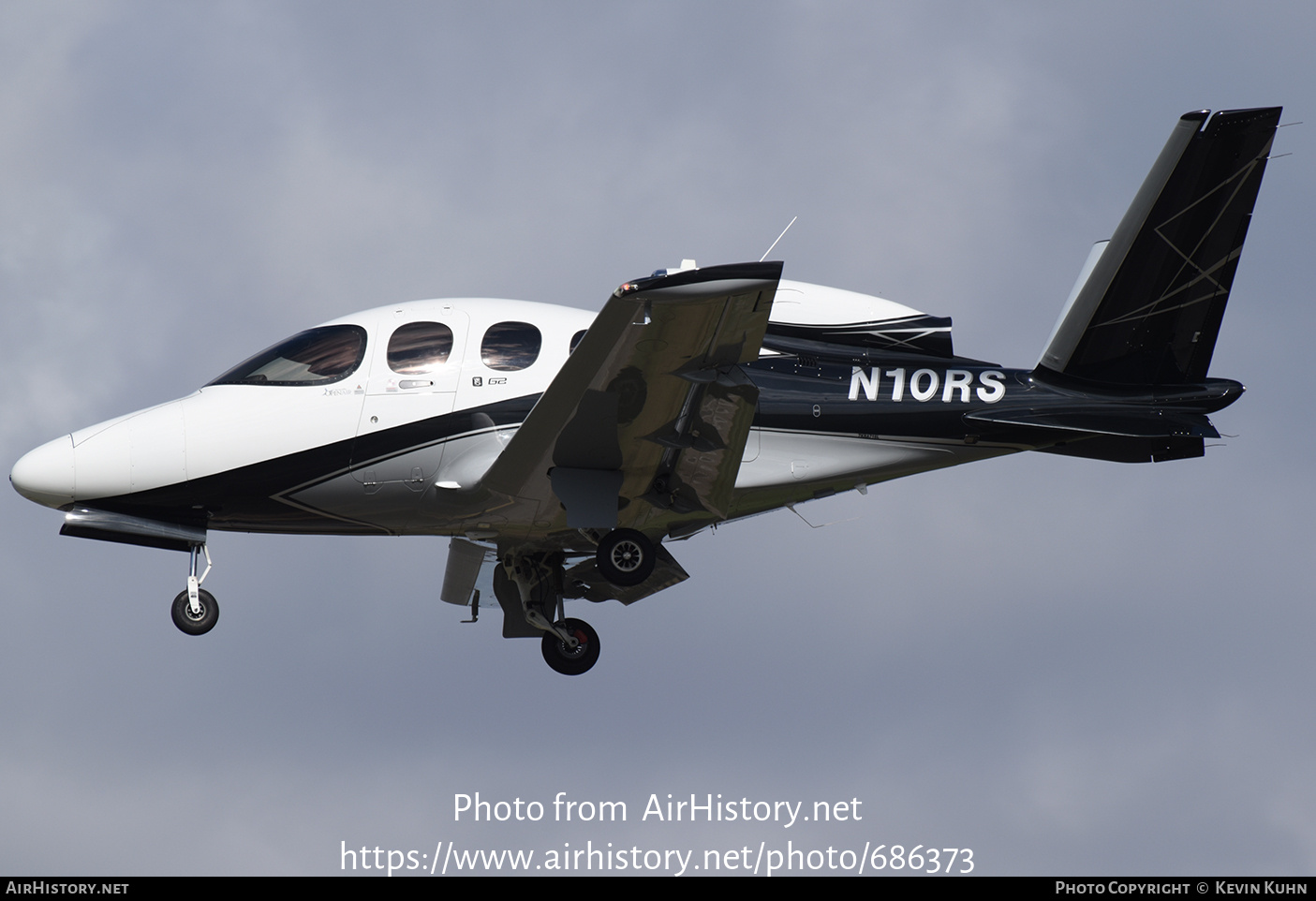 Aircraft Photo of N10RS | Cirrus SF-50 Vision G2 Arrivee | OpenAir | AirHistory.net #686373