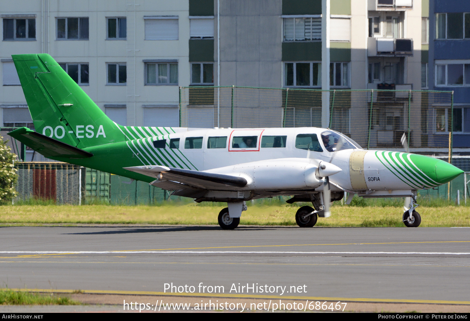 Aircraft Photo of OO-ESA | Cessna 404 Titan | AirHistory.net #686467