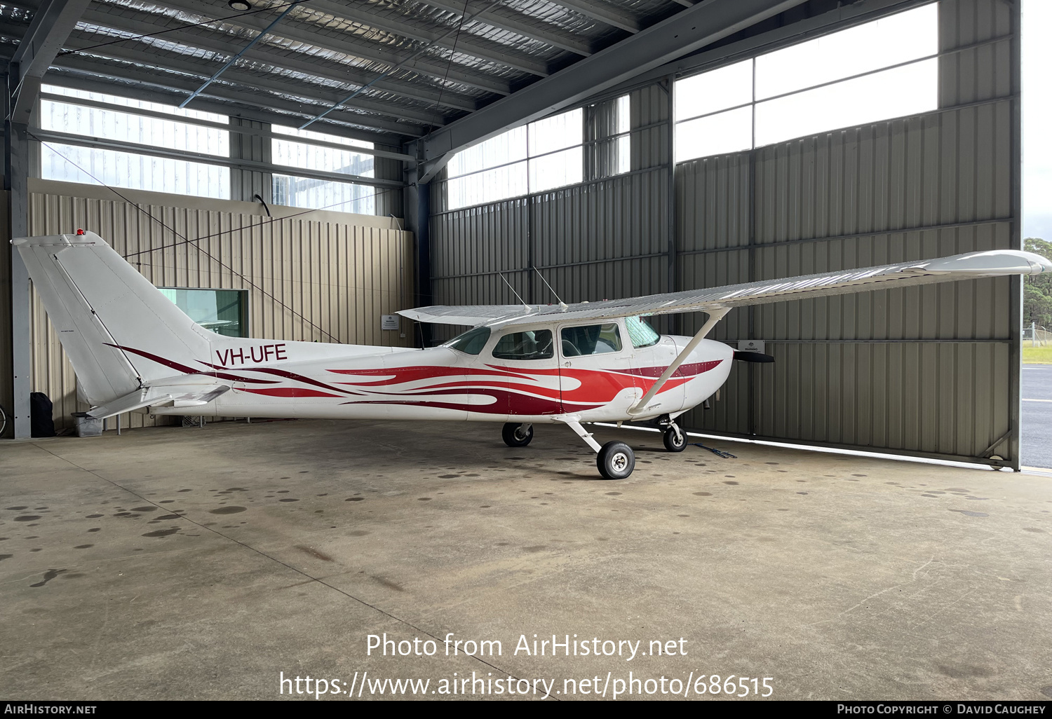 Aircraft Photo of VH-UFE | Cessna 172N | AirHistory.net #686515