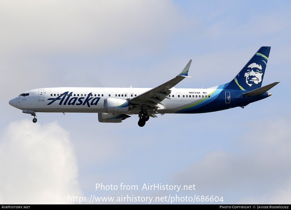 Aircraft Photo of N974AK | Boeing 737-9 Max 9 | Alaska Airlines | AirHistory.net #686604