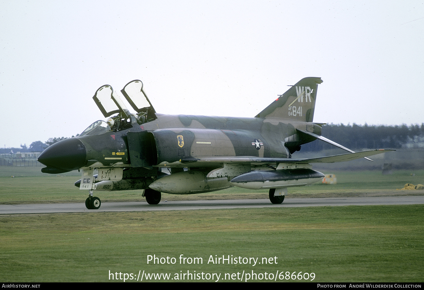 Aircraft Photo of 64-0841 / AF64-841 | McDonnell F-4C Phantom II | USA - Air Force | AirHistory.net #686609