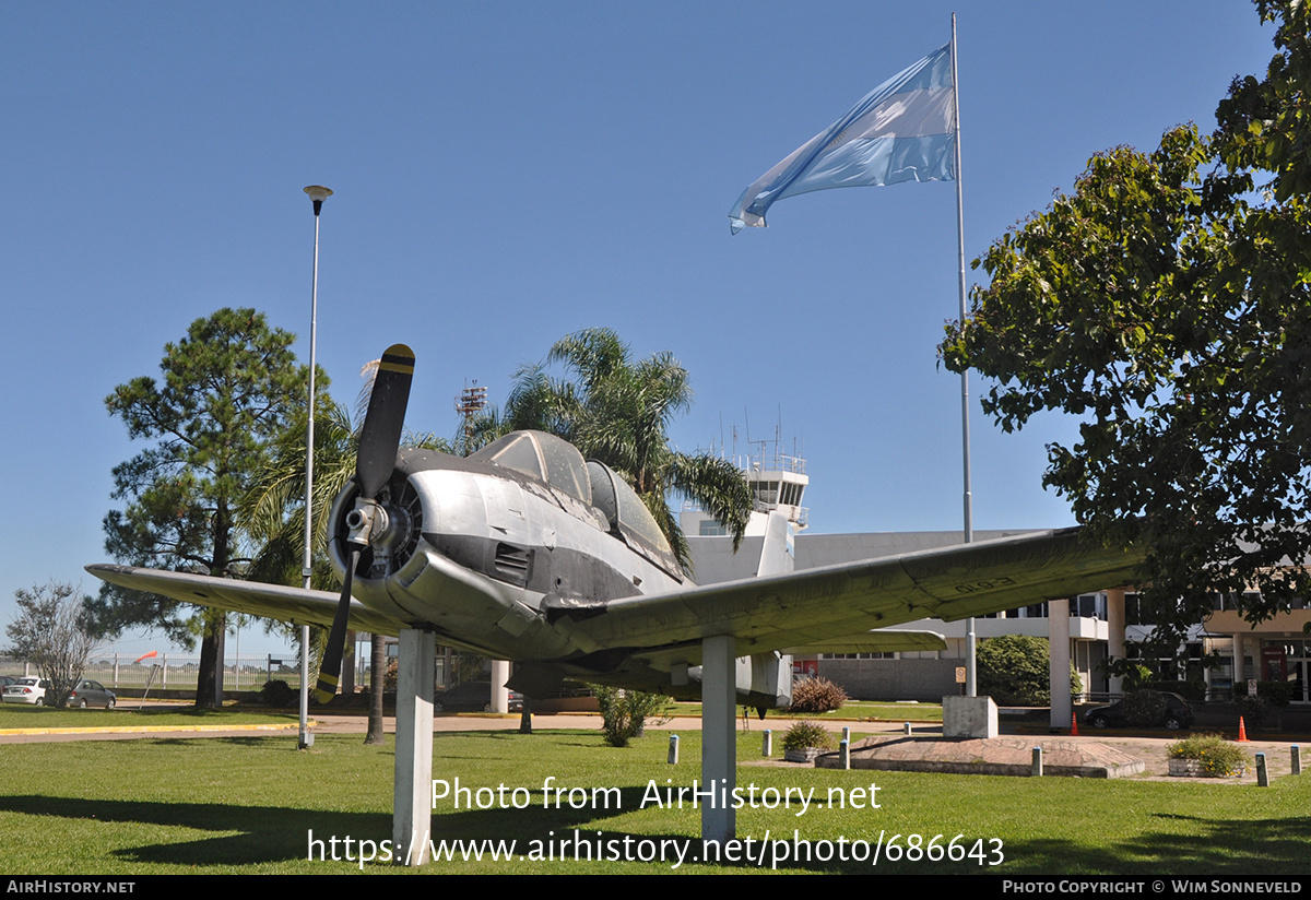 Aircraft Photo of E-610 | North American T-28A Trojan | Argentina - Air Force | AirHistory.net #686643